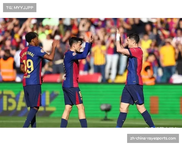 巴萨罗那官方宣布,中场核心佩德里因腿筋受伤将缺席与曼城的次回合比赛